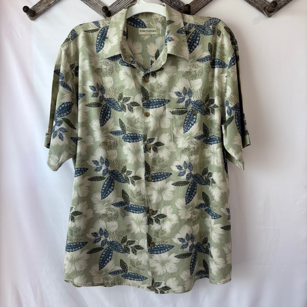 Portofino Sz L Sage and blue Hawaiian Button Front Short Sleeve Shirt